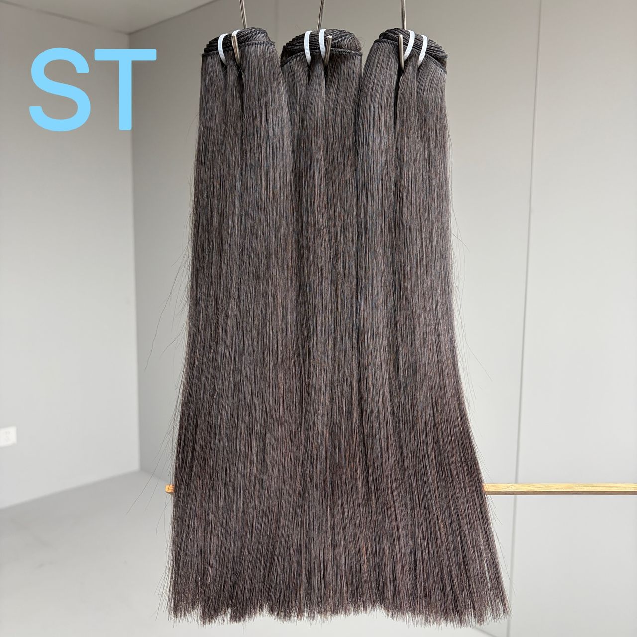 Straight Bundles